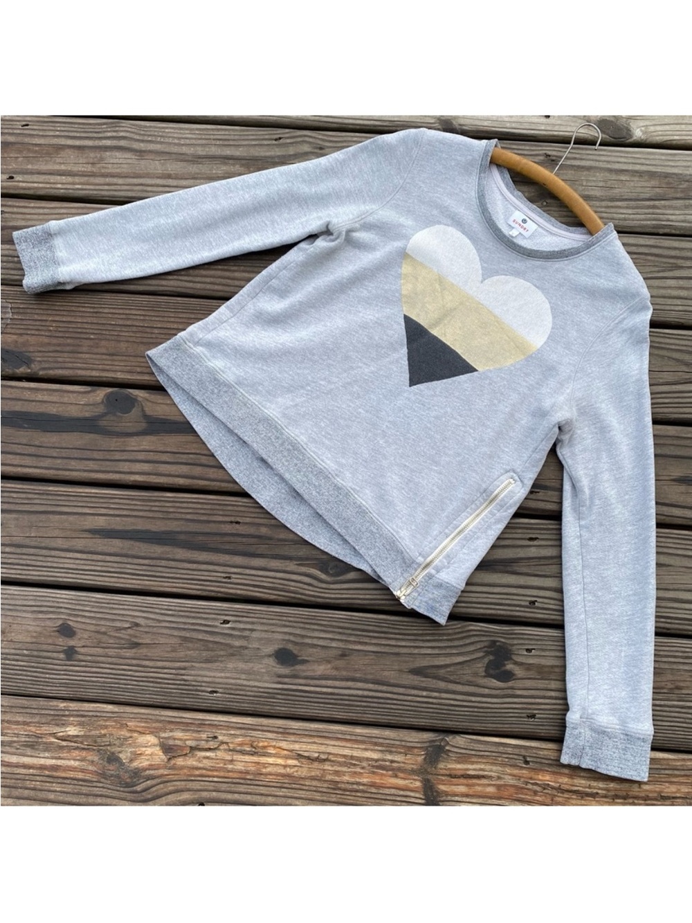 SUNDRY Metallic Heart Side Zip Sweatshirt